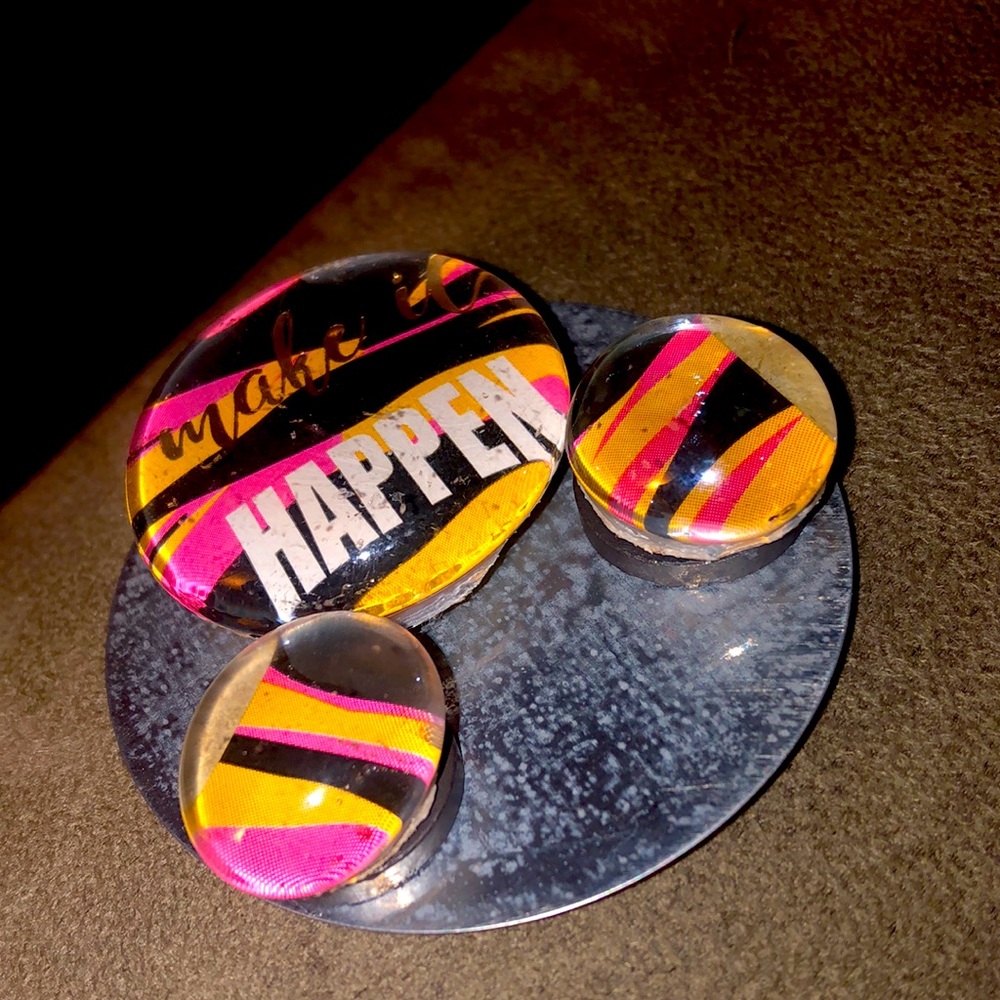 Magnet set - Picture 2 of 2